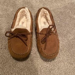 Ugg Dakota Kids Moccasin Size 13